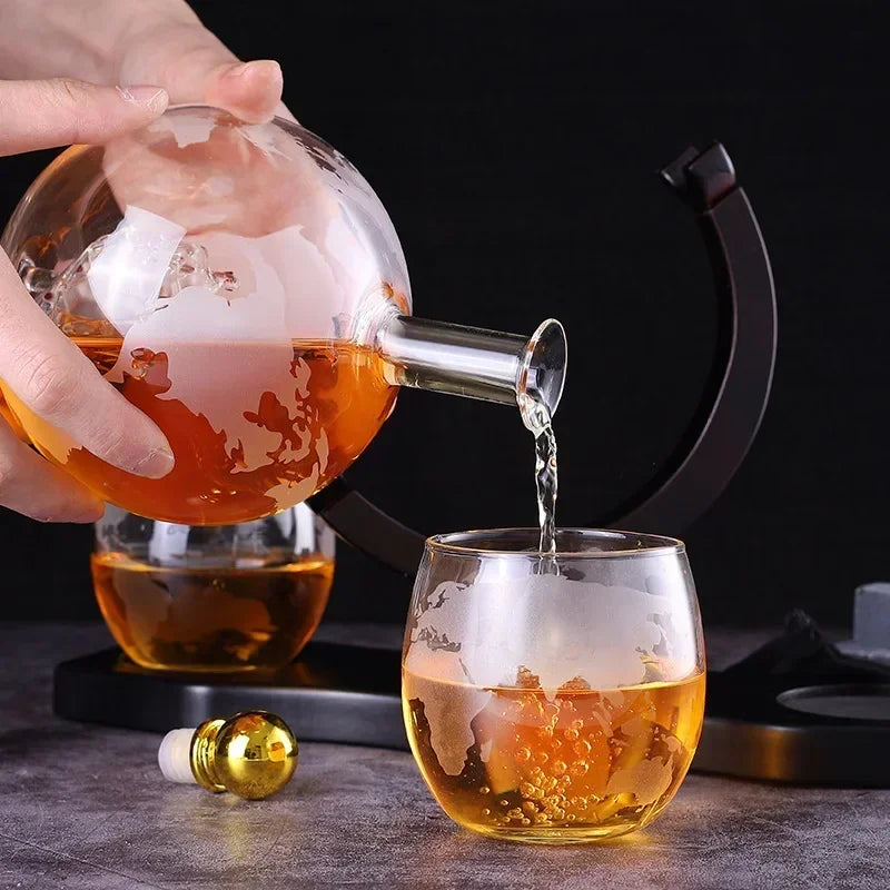 Decanter with Fine Wood Stand Liquor Gifts